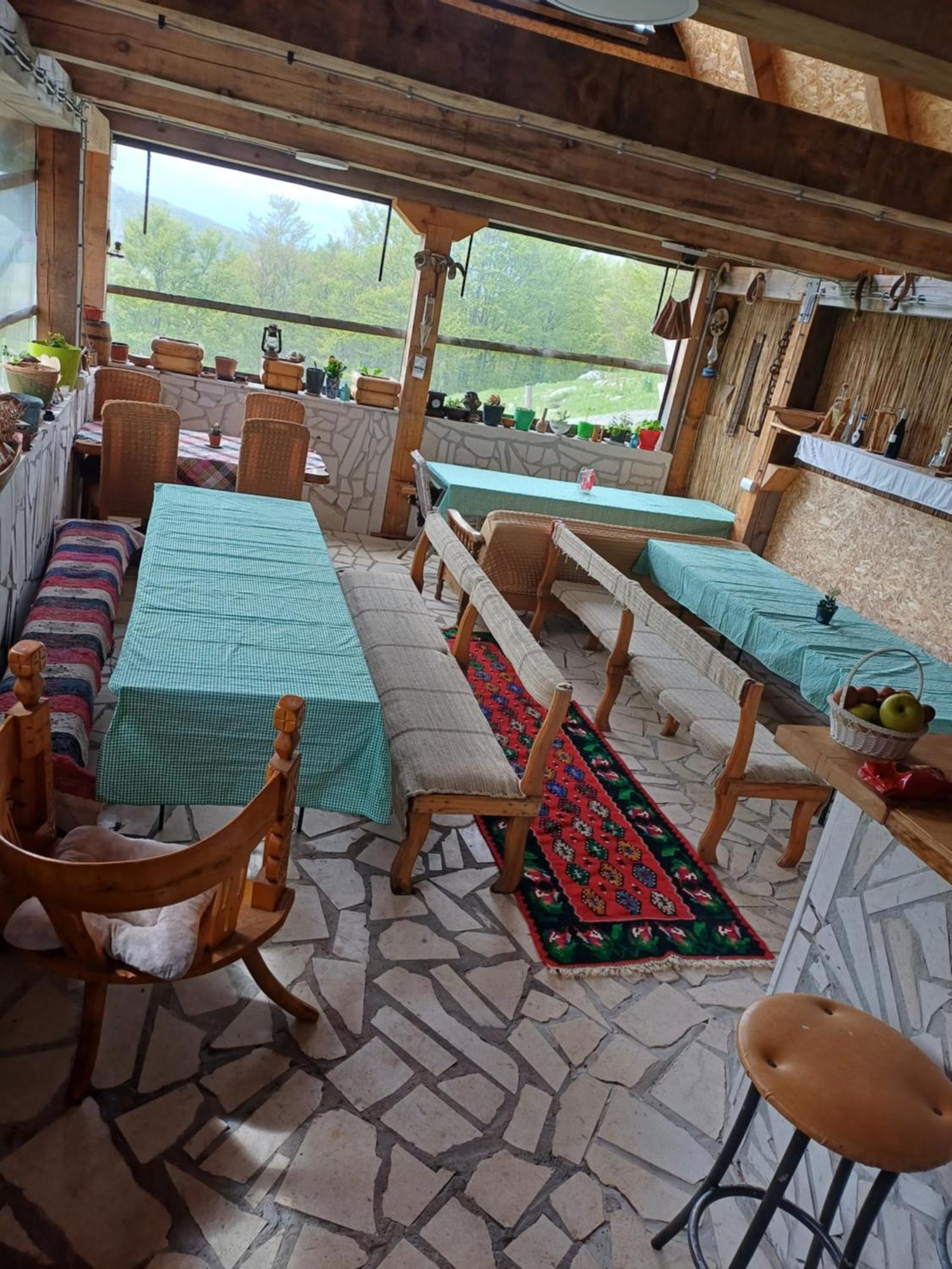Hotel Katun Ljeljenak Plužine Exterior foto