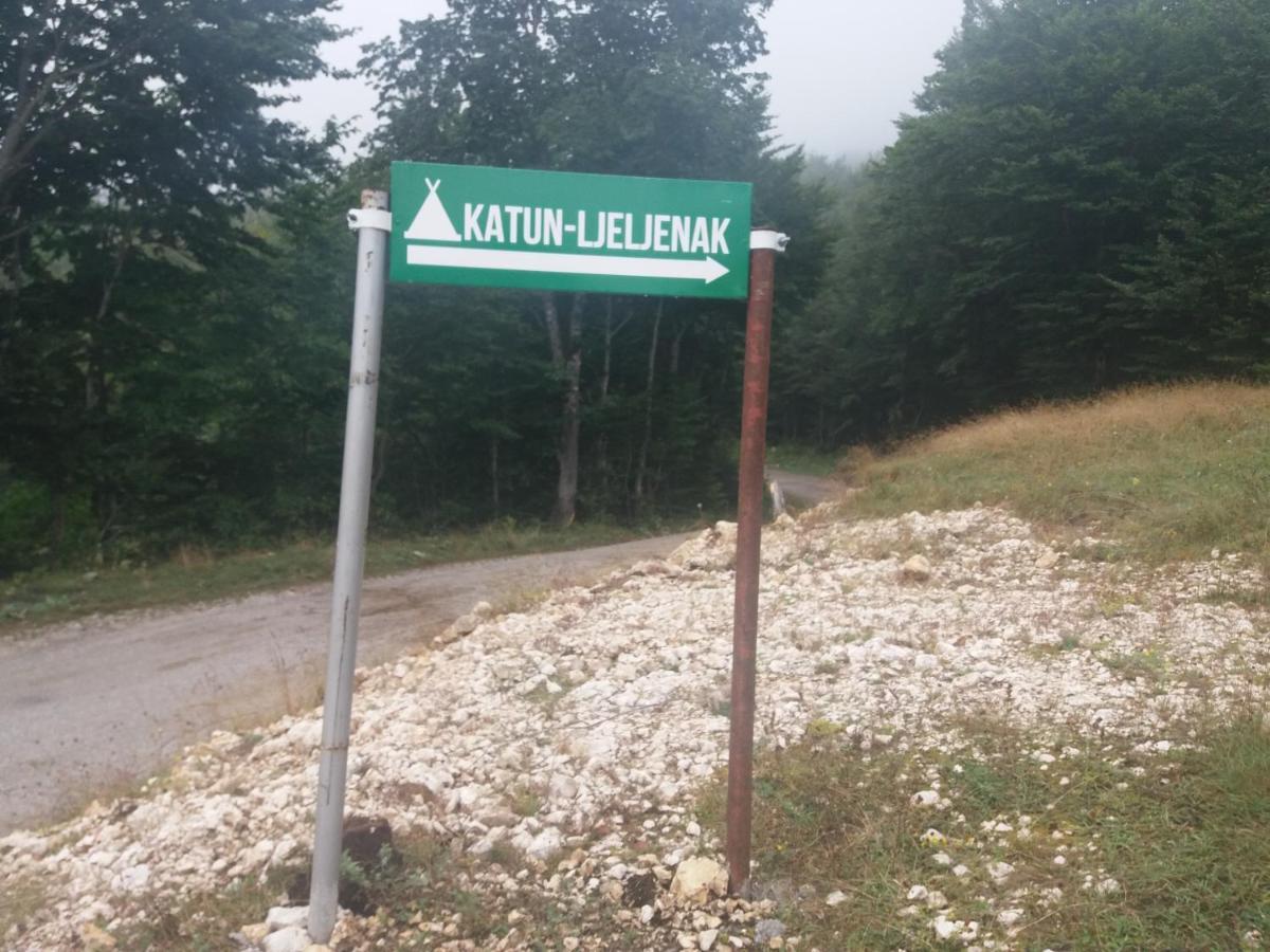 Hotel Katun Ljeljenak Plužine Exterior foto
